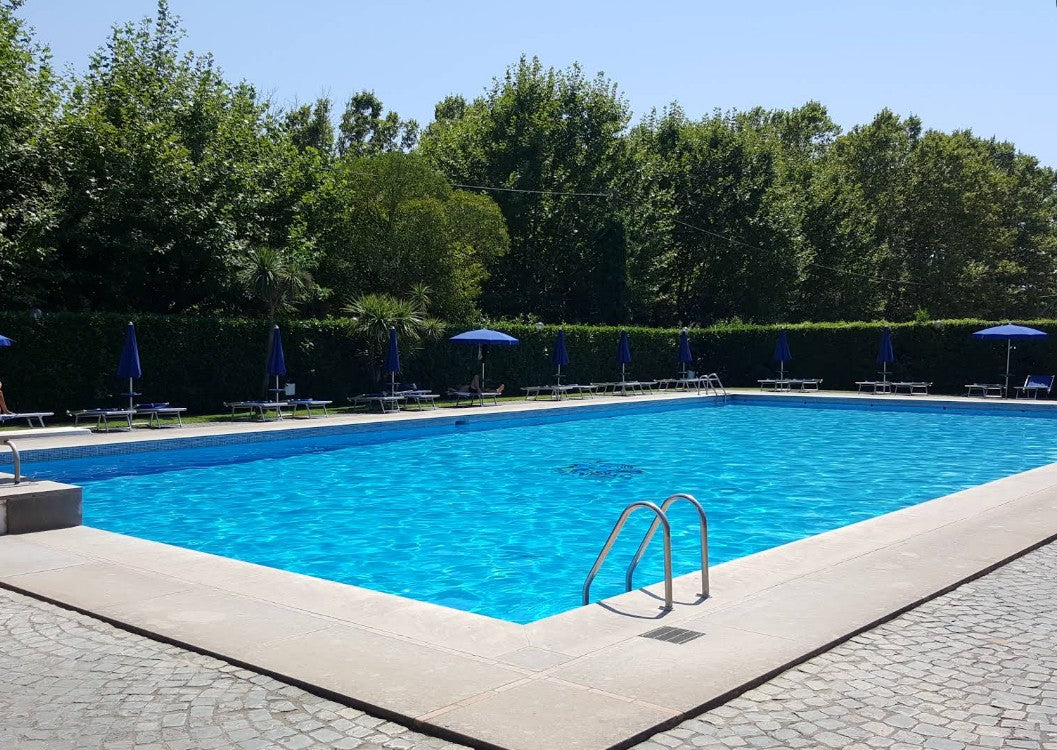 Lakeside Hospitality near Rome