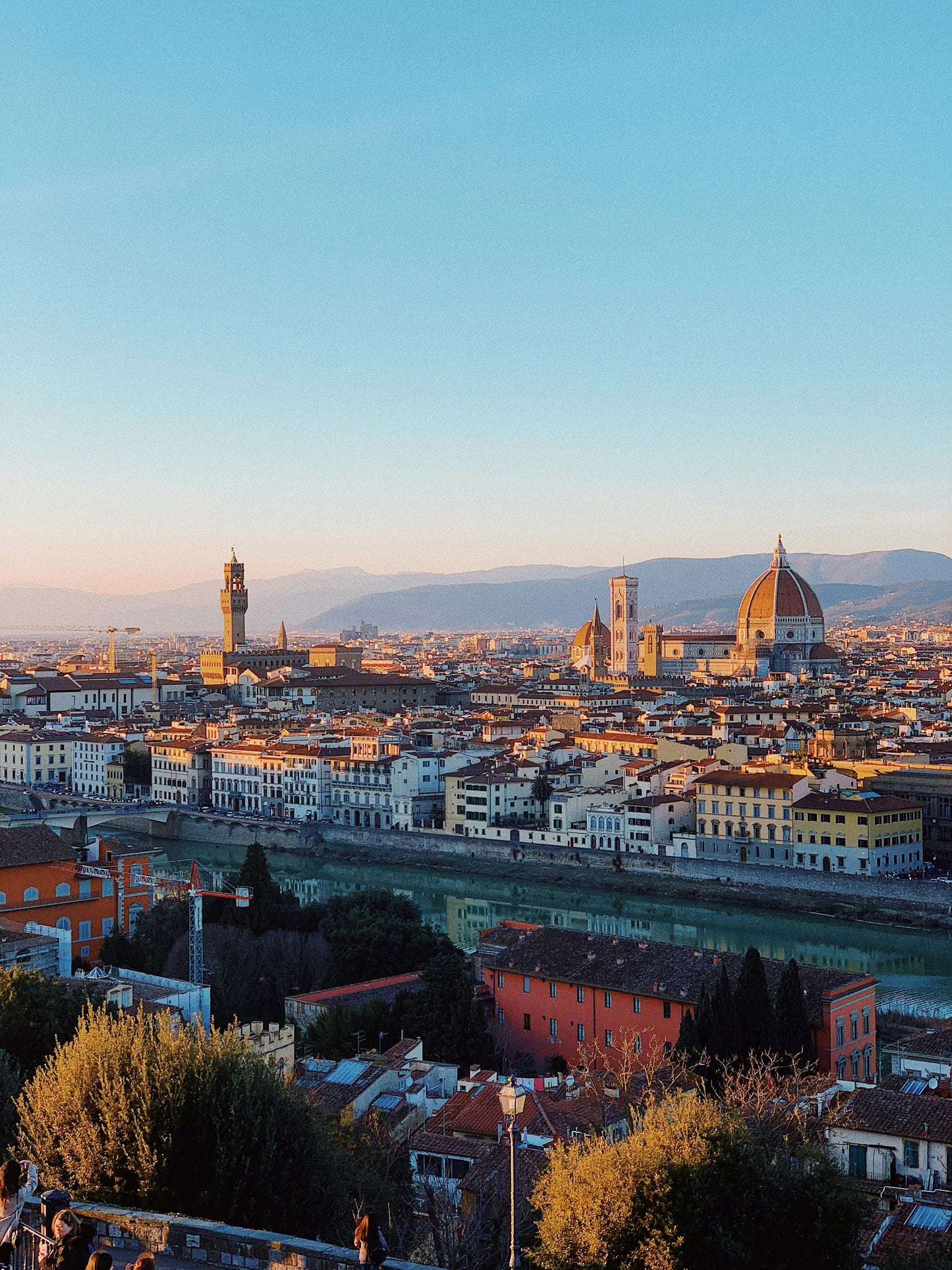 Tuscany-Pisa-San Gimignano in 2 Days Vacation